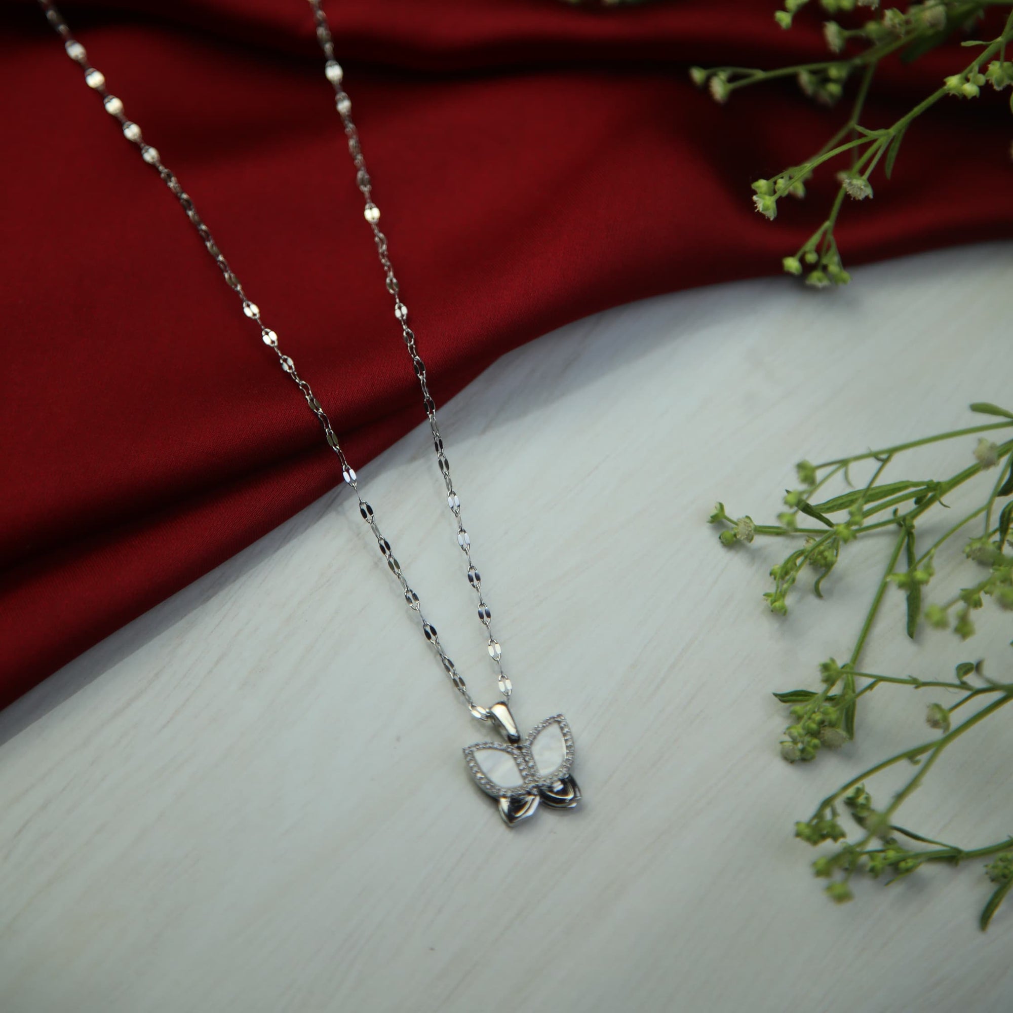 Butterfly Necklace - Zabrpk